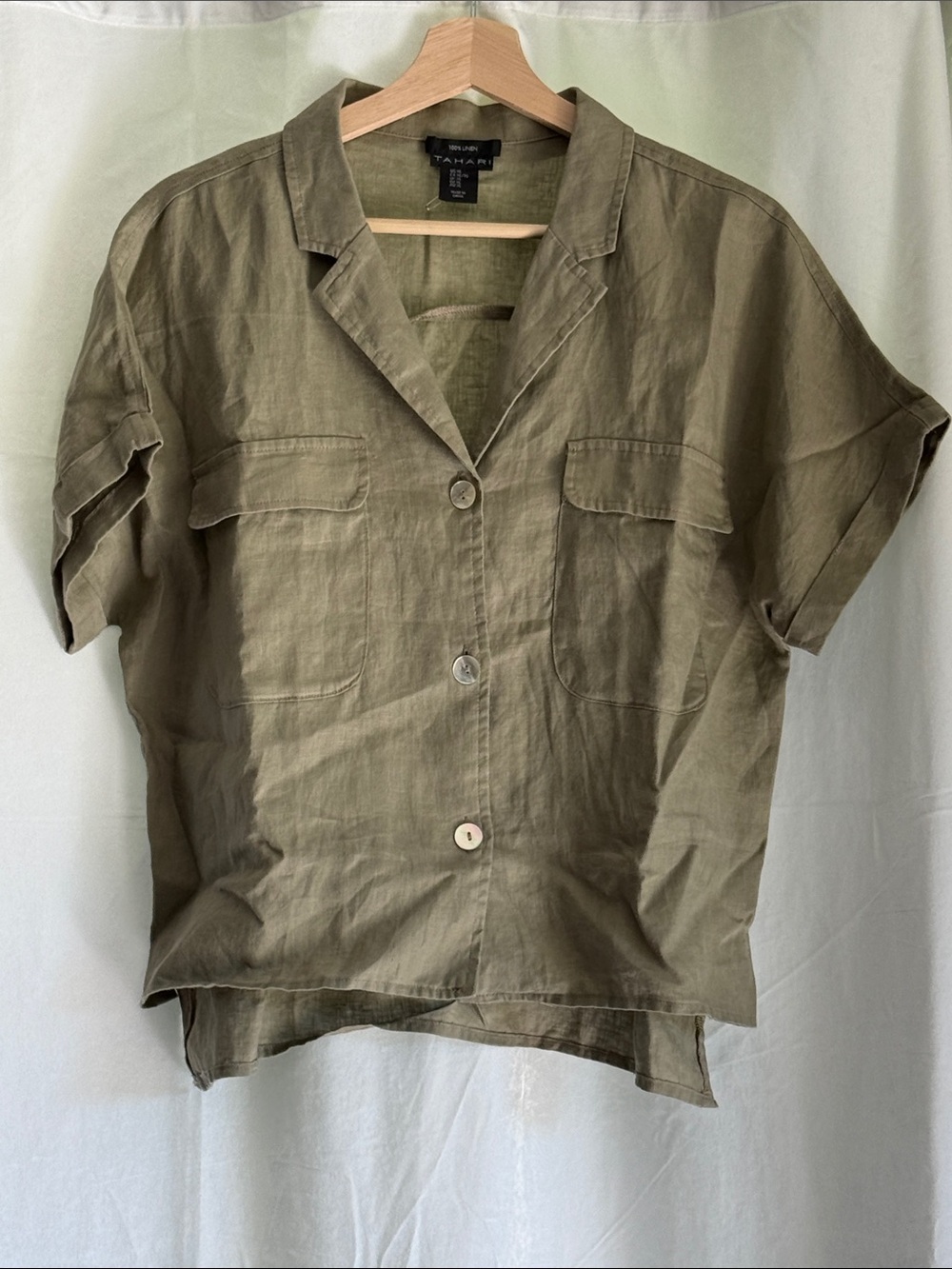 TAHARI Olive Green Short Sleeve Linen Button-Down Shirt - Picture 2 of 5